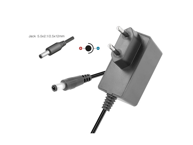 ALM424 Alimentador 19V 500mA Ficha 5,5x2,1/2,5x12,0mm