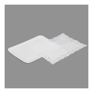 Bandeja Retangular C/ Toalhas Brancas de 25x34cm