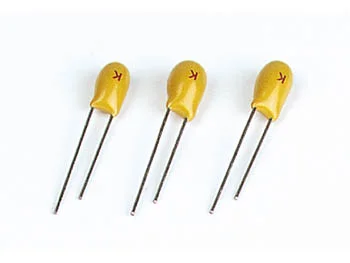 Tantal Capacitor 33uf / 16v
