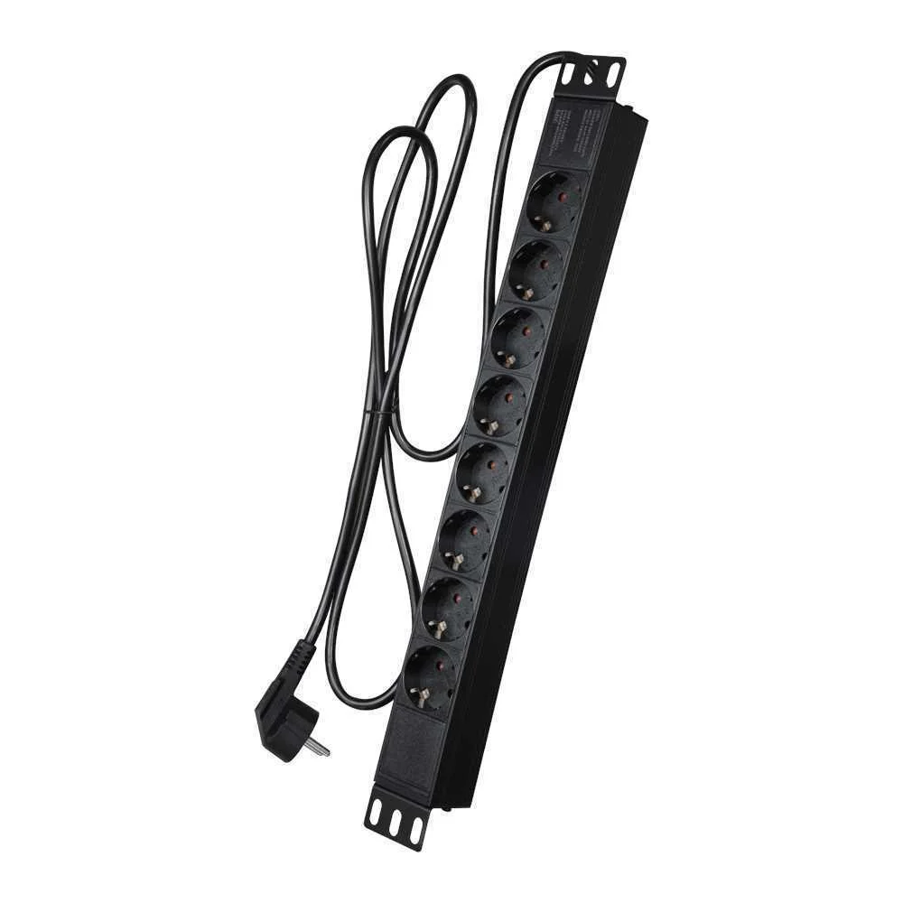 Tomada de Corrente Múltipla - Concebido para Rack.